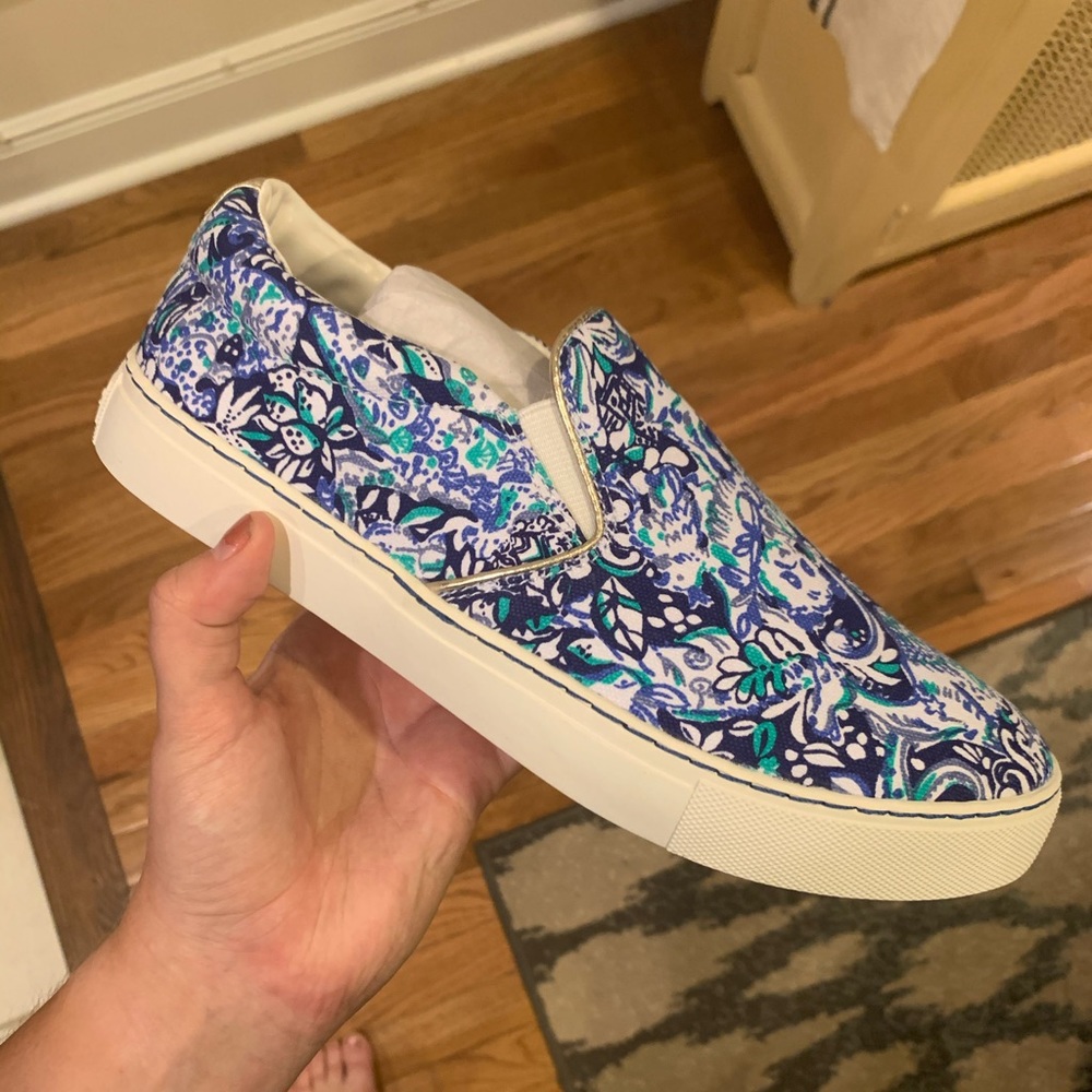 NWB Lilly Pulitzer Julie Sneaker sz 8